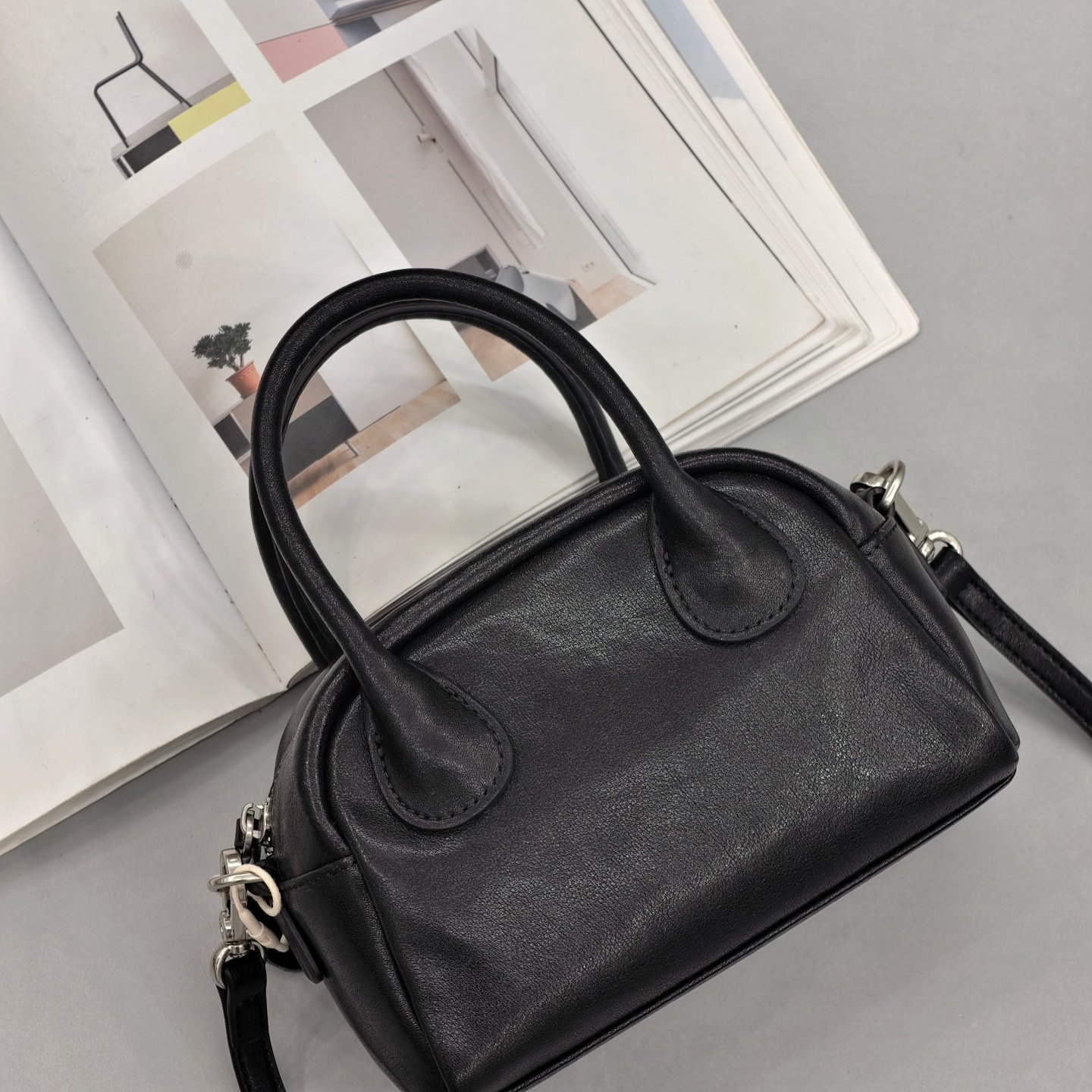 头层牛皮手提枕头包包女2025冬新款迷你手提包黑色简约单肩斜挎包,箱包皮具/热销女包/男包,托特包,淘宝优惠券,粉丝福利购,淘宝优惠卷