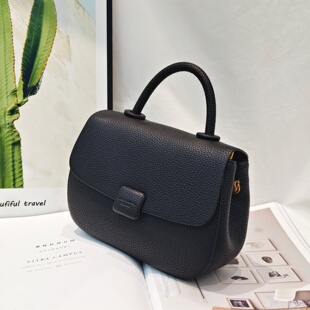 高级感荔枝纹手提马鞍包包女2026春夏新款 单肩斜挎包8132 翻盖时尚