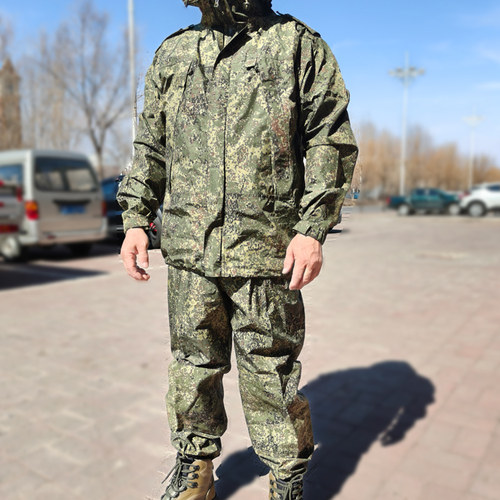 俄军公发雨衣套装VBKO最贵的套装