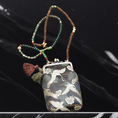 新中式国风复古刺绣多用斜挎包60047