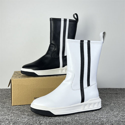 女加绒保暖时尚真皮底跟马丁靴