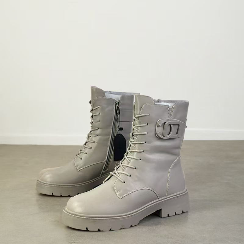 马丁靴女冬季羊毛保暖时尚雪地靴