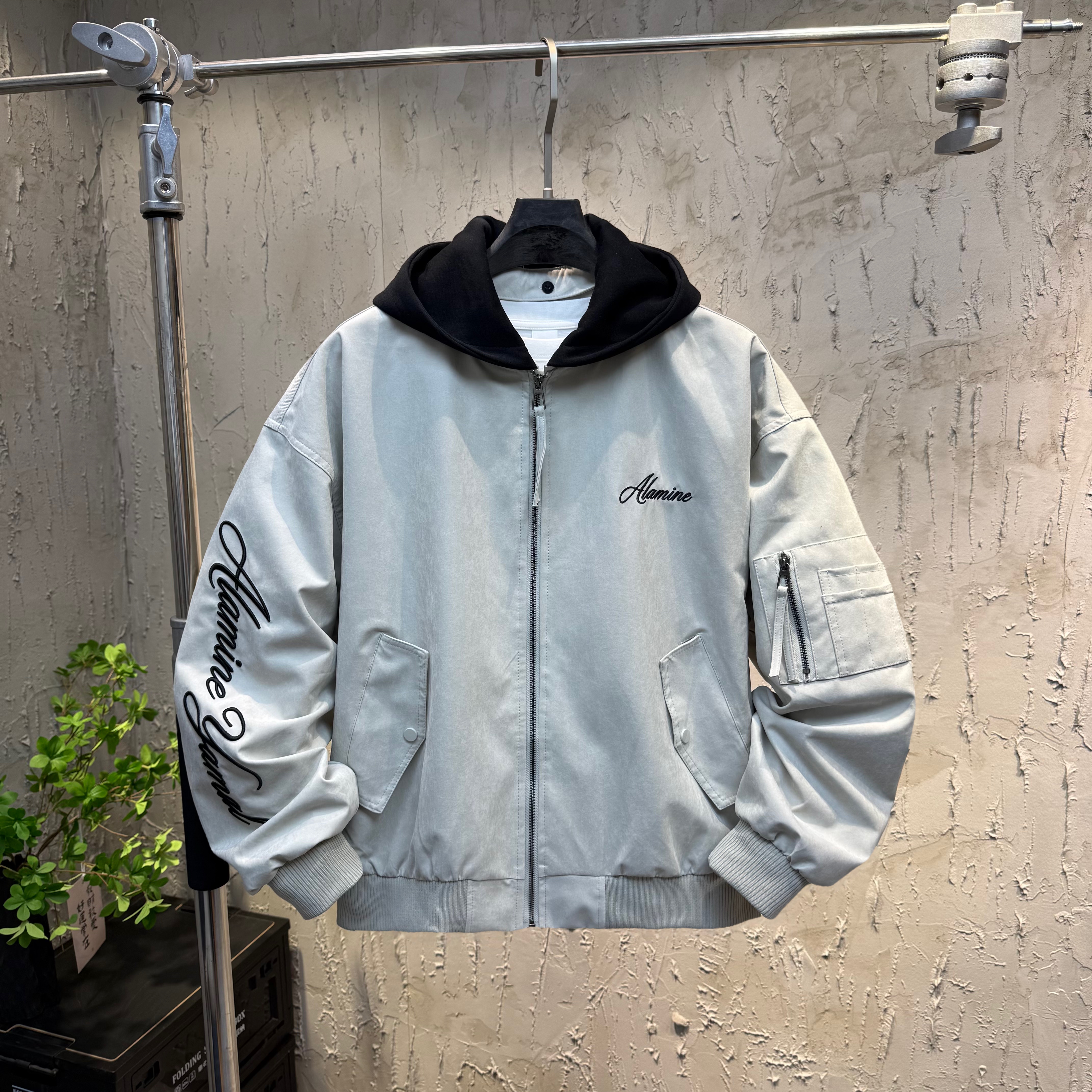 重工刺绣韩版棒球服可脱卸连帽秋季新品男士宽松休闲情侣外套夹克