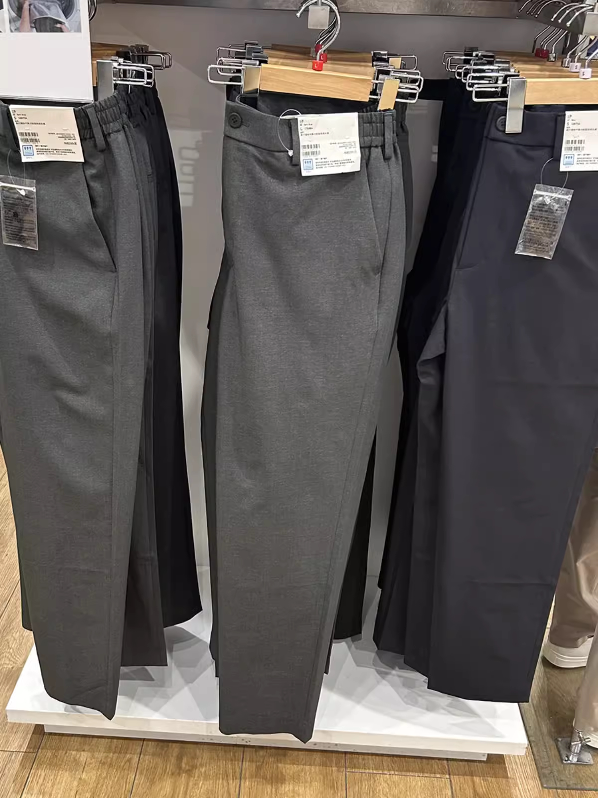 轻盈凉感~试衣间夏季男士透气快干弹力直筒休闲裤仿棉质款463852