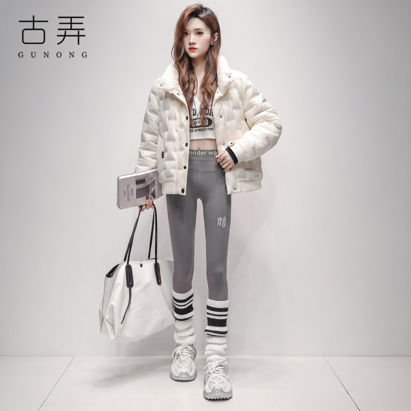 短款立领羽绒服女2026冬季小个子菱格纹保暖百搭轻薄鸭绒通勤外套图片