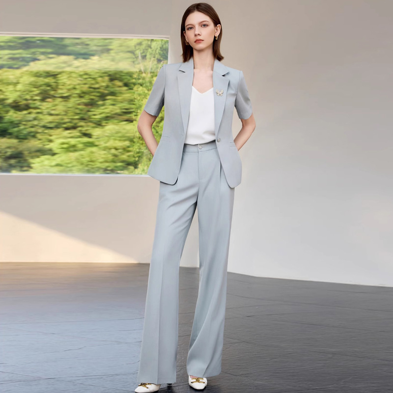 AD宽松阔版西装套装女2025新款气质女神范高级感职业装西服阔腿裤