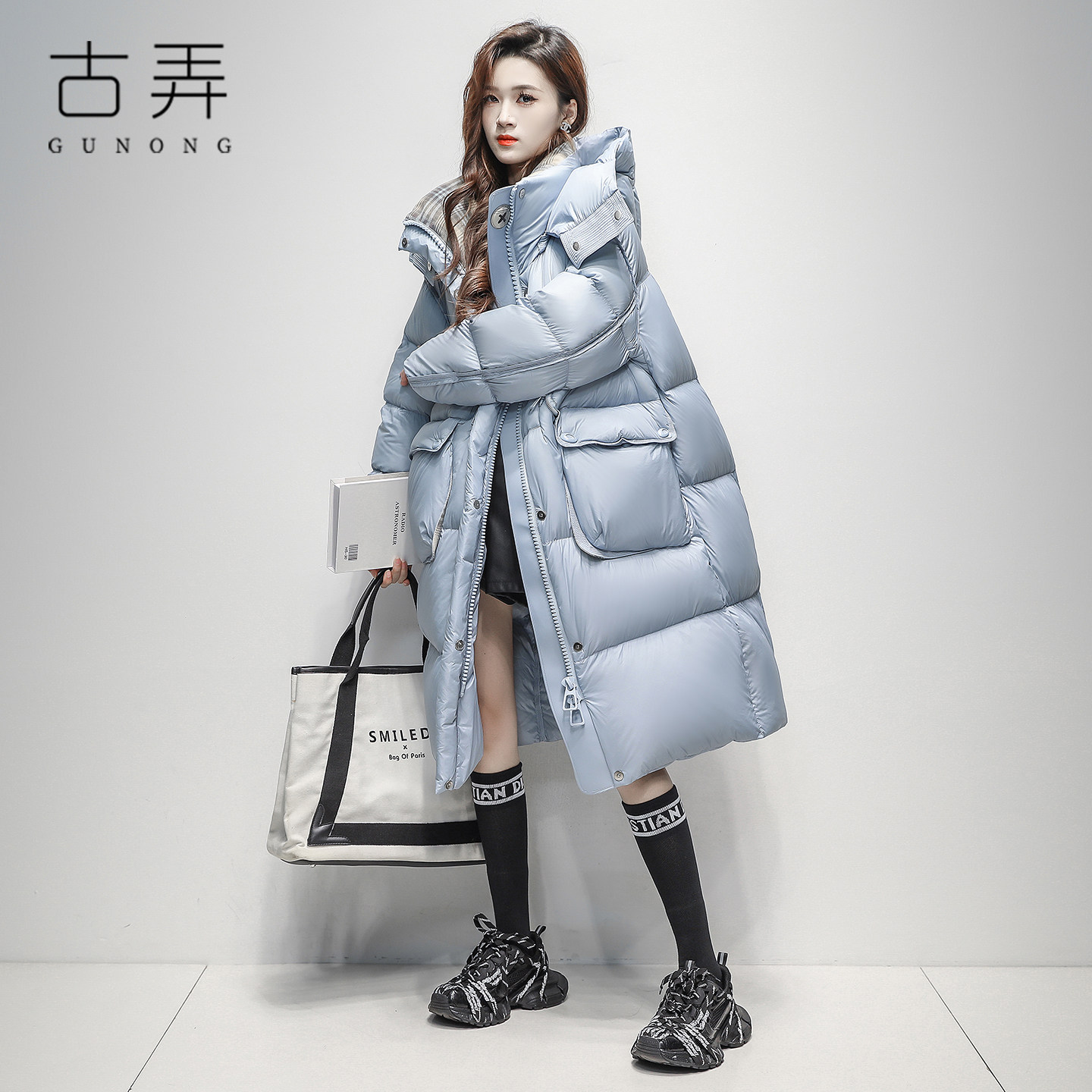 大牌保暖云朵泡芙羽绒服女中长款2026冬季新款简约时尚舒适型外套