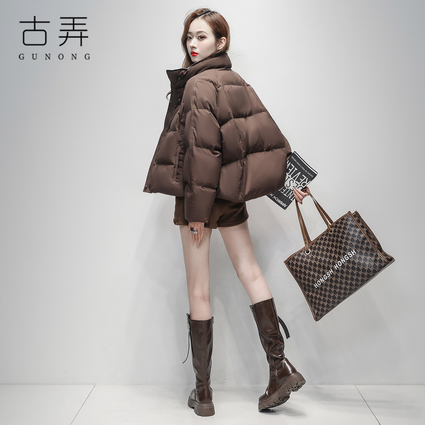 大牌立领短款羽绒服女2026新款冬季时尚休闲韩系保暖防寒加厚外套