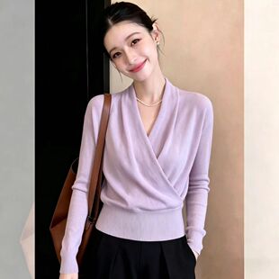 温柔韩系风V领交叉针织衫女长袖套头紫色上衣洋气