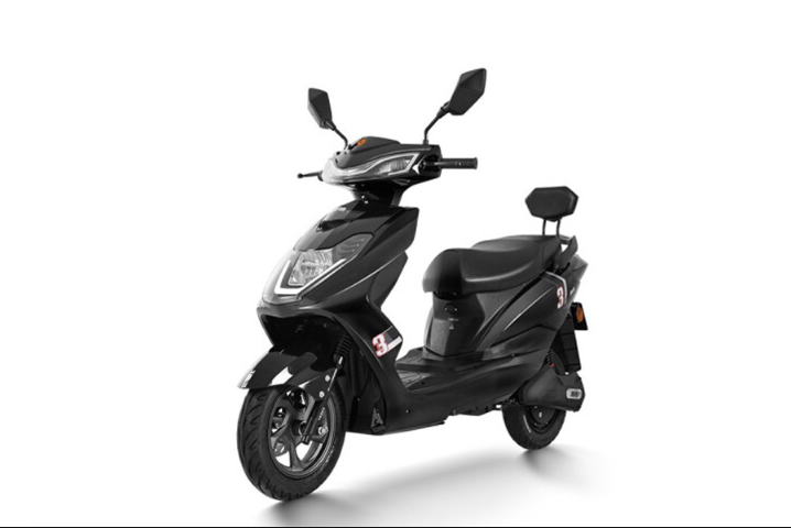 雅迪豪战二代锐嘉电动摩托车大全塑料外壳前围面板大灯台铃配件板