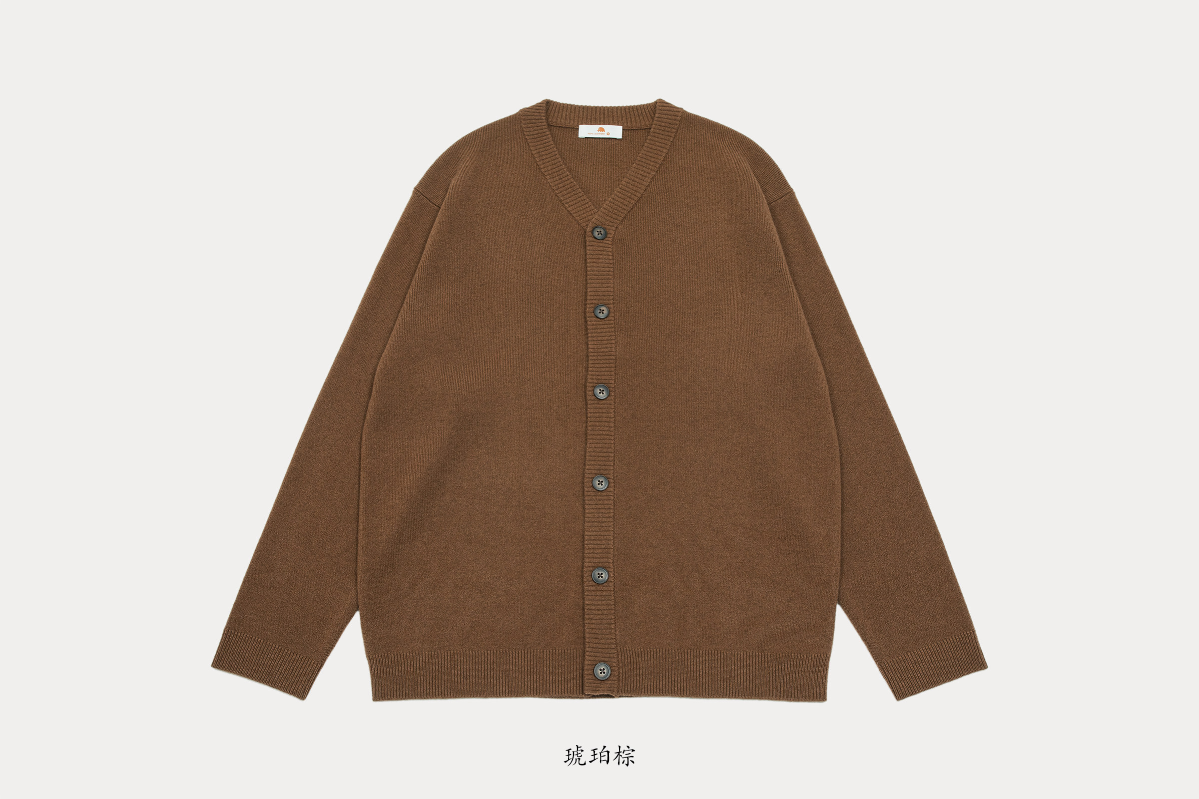 小金象 山羊绒100% 男中厚四平组织小V领微落肩宽松长袖纽扣开衫