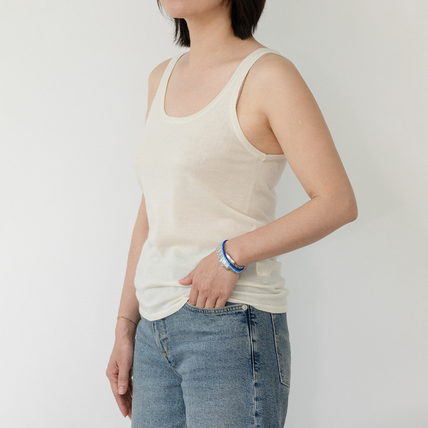 小金象山羊绒100% 18针轻薄精纺无缝一体成型针织U领打底保暖背心