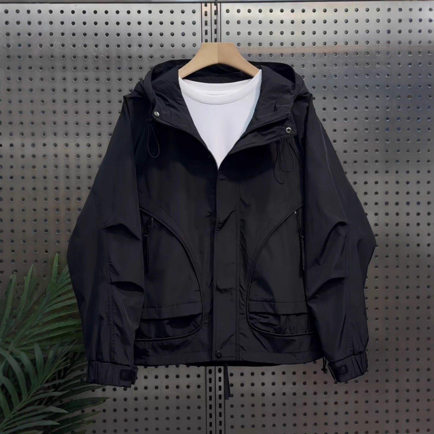 秋季潮牌纯色连帽冲锋衣男士时尚潮流外套高级感休闲百搭工装夹克,男装,夹克,淘宝优惠券,粉丝福利购,淘宝优惠卷