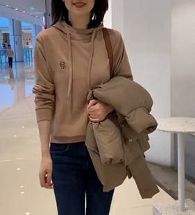 连帽卫衣女2025冬新款 宽松休闲百搭加绒保暖上衣 双面德绒加厚帽衫