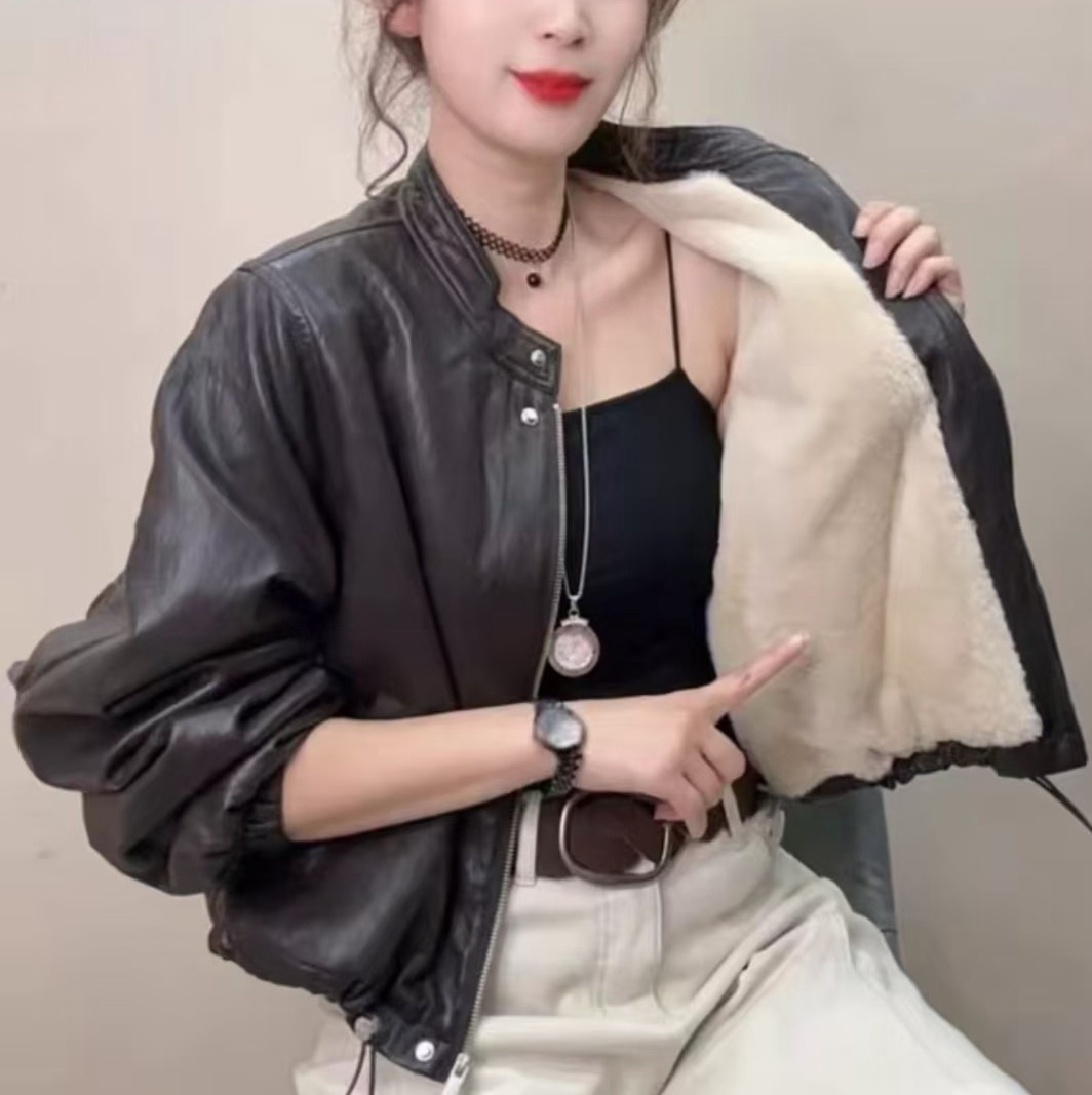 网红爆款下摆抽绳加绒加厚皮衣短外套女2025冬新款百搭显瘦皮夹克
