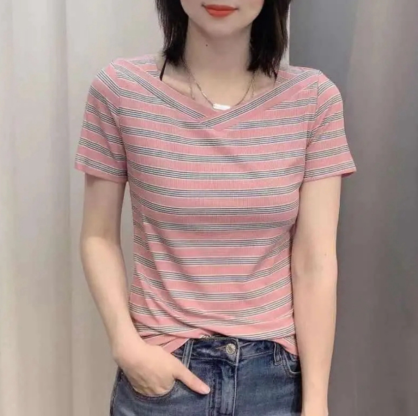 2025夏季新款网红同款短袖V领T恤女修身显瘦百搭条纹体恤上衣小衫
