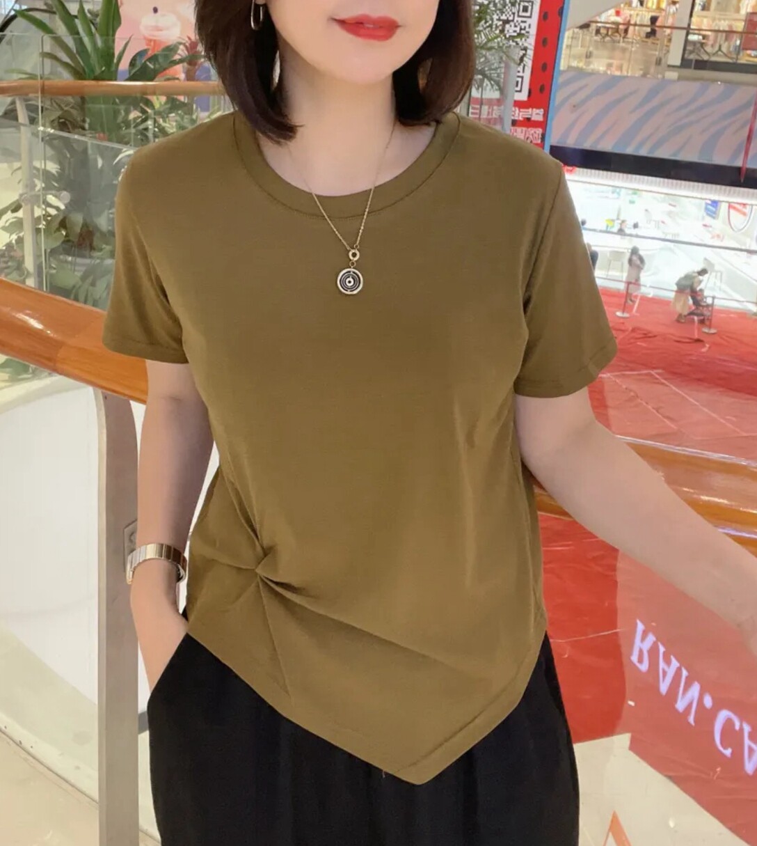 2026夏新款网红同款不规则T恤女时尚百搭显瘦设计感小众短袖上衣