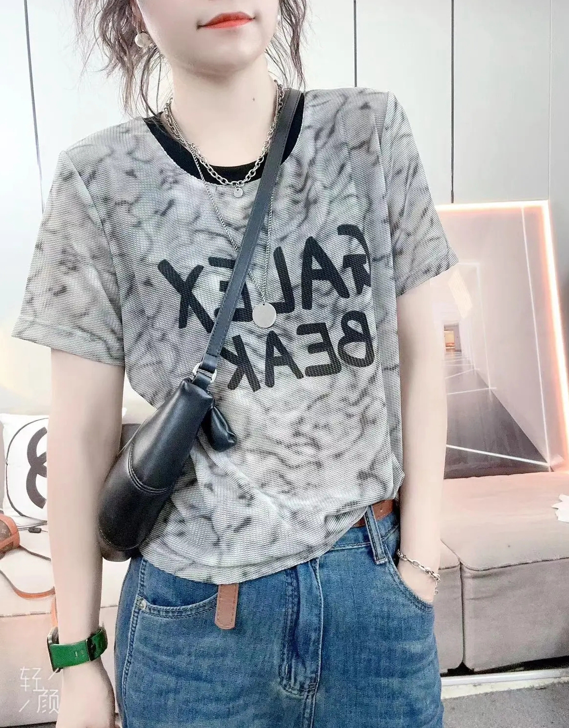 设计感拼色减龄短袖t恤女2025夏新款百搭显瘦冰丝网纱字母上衣潮T