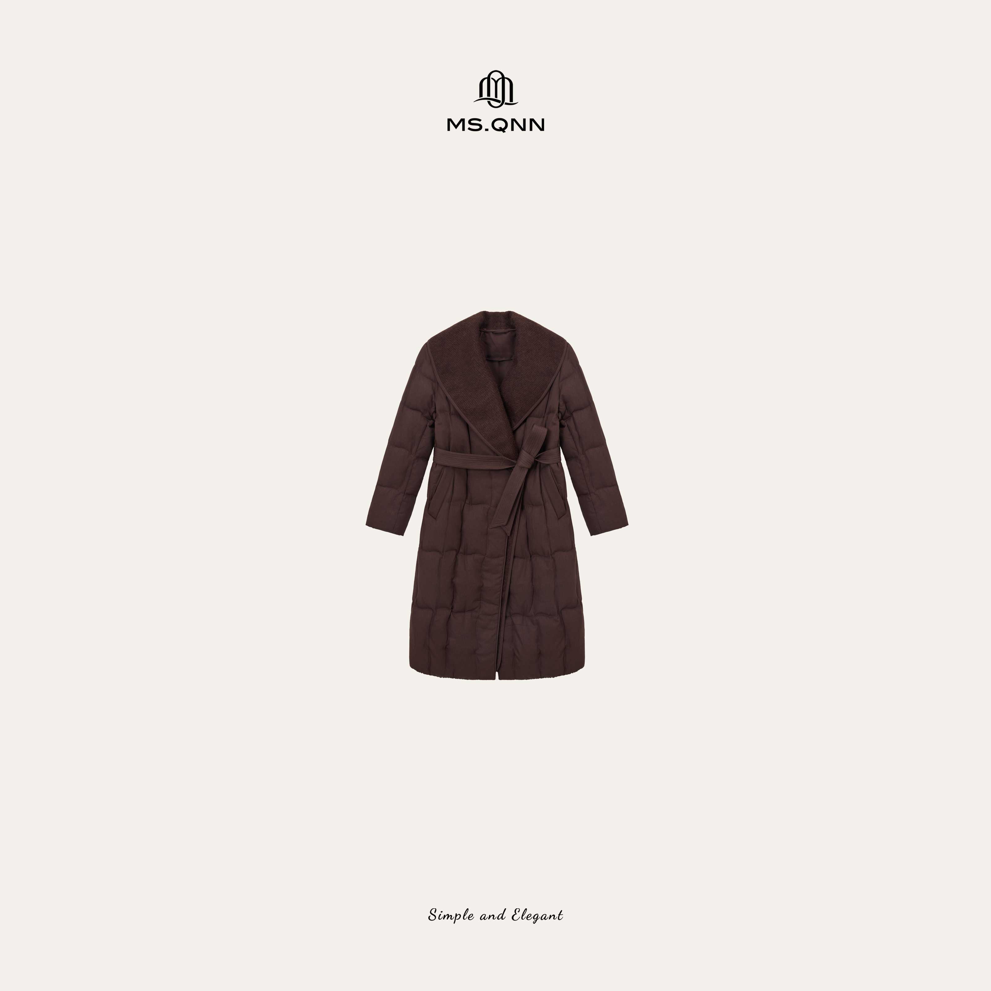 Q姐“琥珀流光”系列绵羊毛大翻领收腰系带长款鹅绒服 52C228