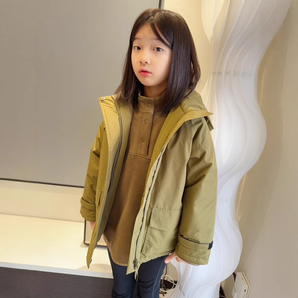 品牌儿童三合一可拆卸冲锋衣外套2025秋冬男女童防风保暖连帽棉服