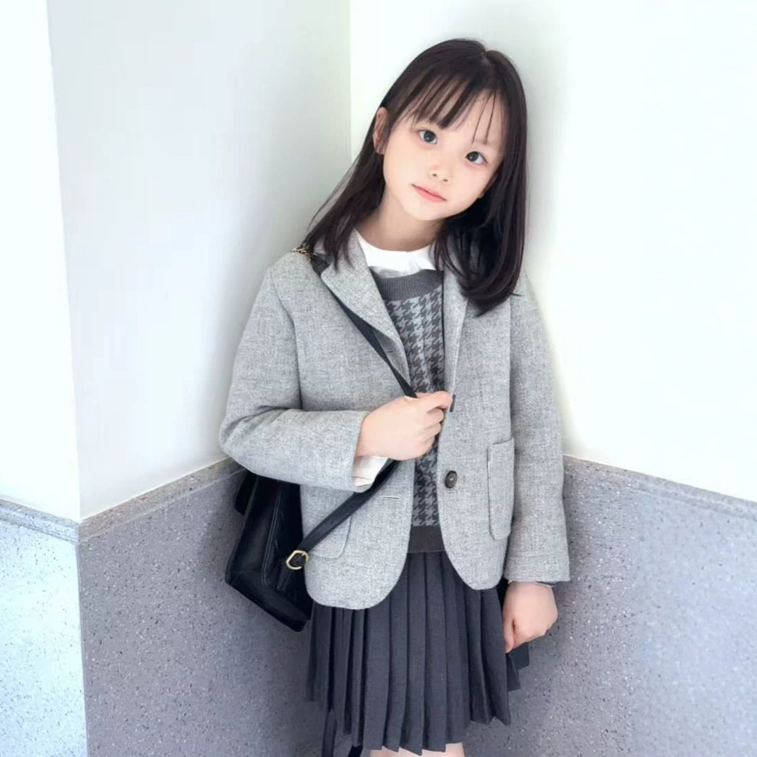 品牌女童羊毛外套2026秋冬新款童装高品质儿童学院风小西装大衣