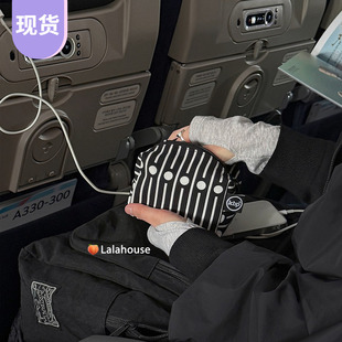 韩国KBP化妆包大容量旅行收纳包便携ins小众2025新款简易条纹