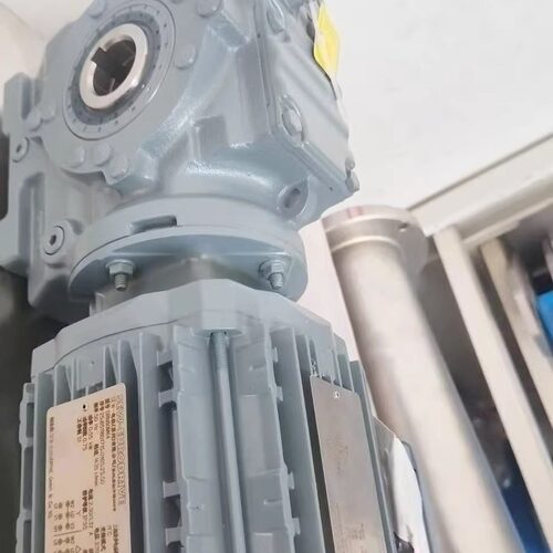 SEW赛威减速机 SA47 DRN80MK4