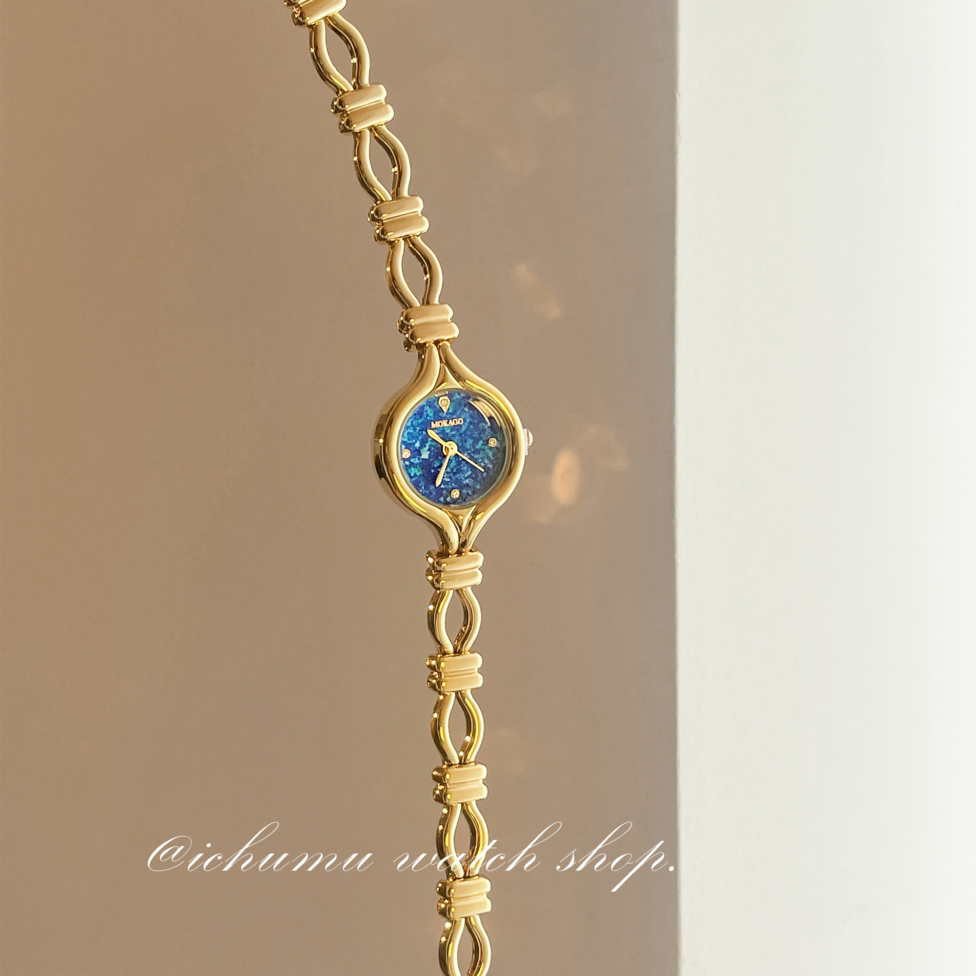 初目iChumu宝石蓝镂空手链式手表