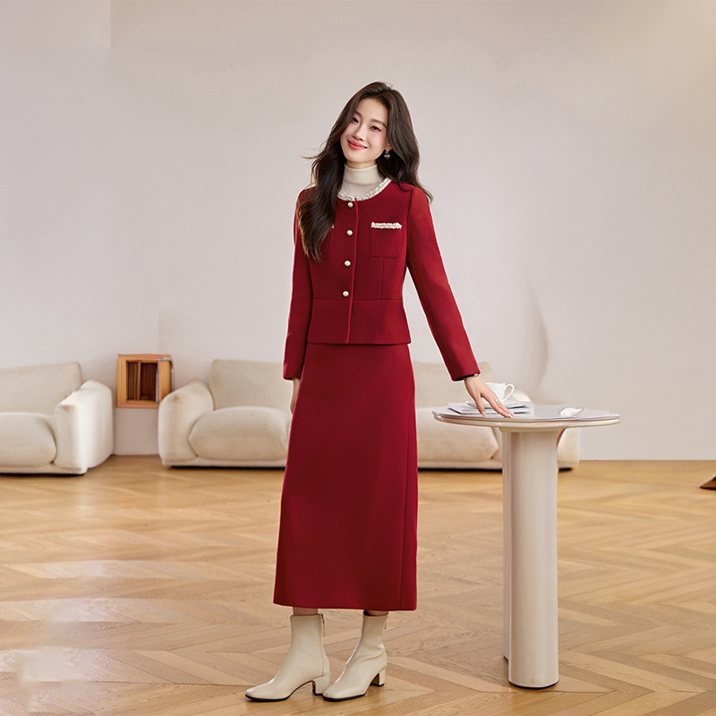 今年流行特惠女装时尚休闲套装2025冬季新款小香风气质外套半裙