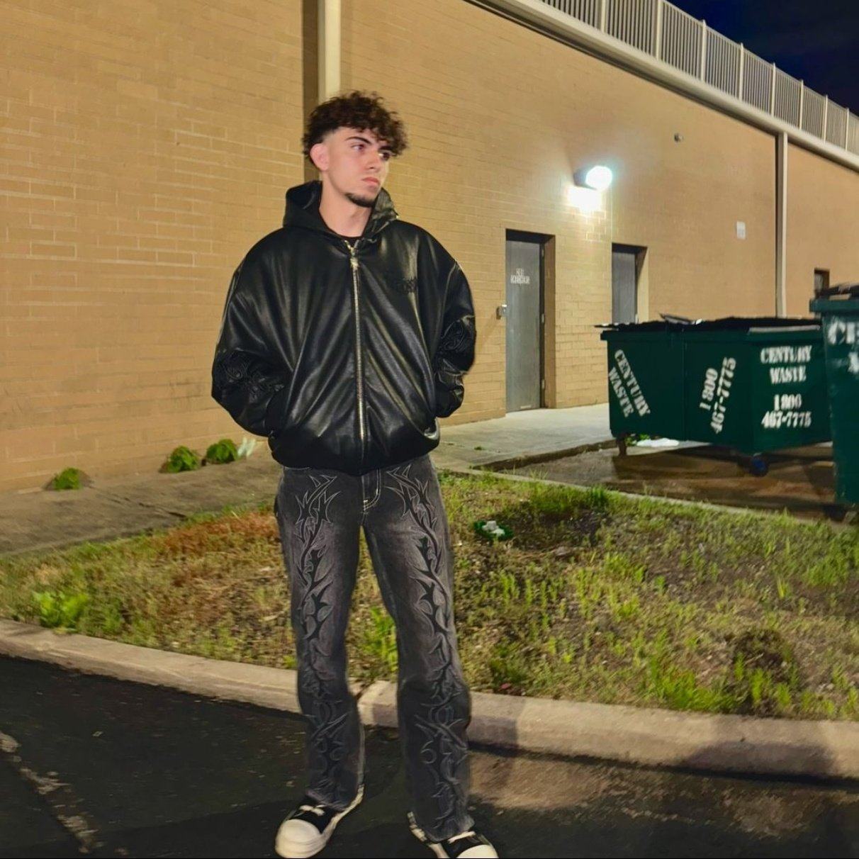 Revenge Pant Black Thorn 荆棘刺绣直筒宽松牛仔裤