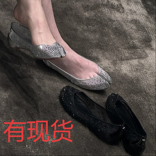 2026新款分趾鞋内增高浅口漆皮小皮鞋网钻猪蹄鞋浅口单鞋女