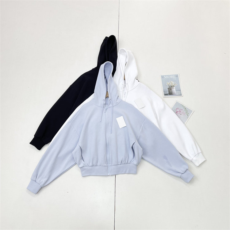 E3精梳好面料奢货运动款短外套纯元26春新款直筒连帽蝙蝠拉链开衫