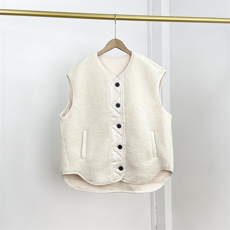 外单纯元~羊羔毛无领马甲！超级柔软上衣25冬季新款单排扣背心女