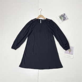 纯色圆领蕾丝套头连衣裙 外单女休闲中长款 J2特惠原69 百搭小黑裙