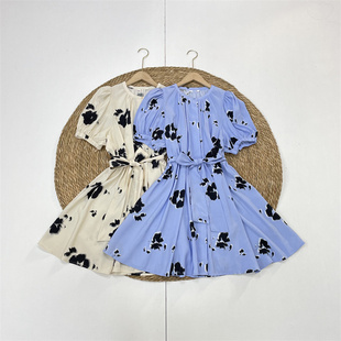 Y2小清新复古印花外单25春夏新款 A字连衣裙 圆领柔软面料泡泡袖