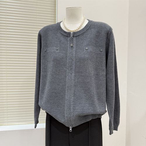 中年时尚秋冬针织上衣服