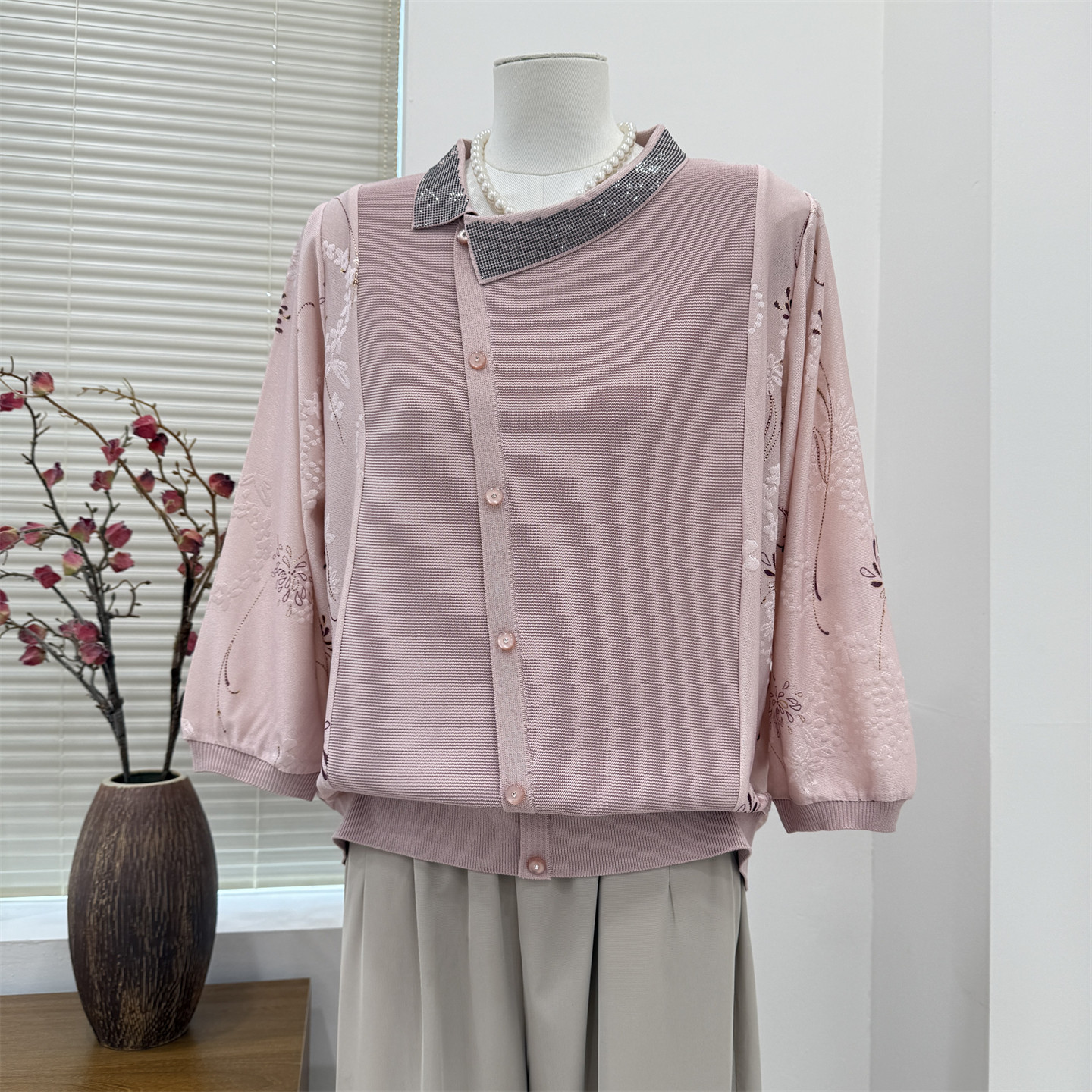 时尚洋气雪纺针织衫妈妈春装2026新款上衣气质中老年人女装打底衫