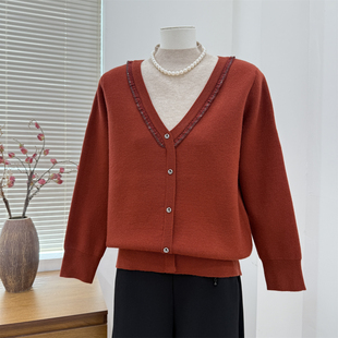 中年妈妈秋装针织衫上衣新洋气中老年女半高领秋冬喜婆婆红色毛衣