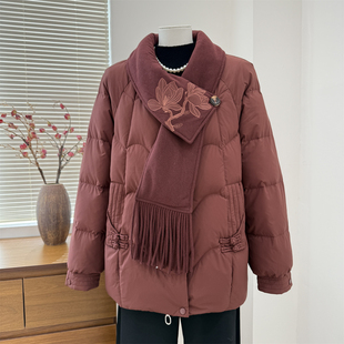 中年妈妈冬季羽绒服中老年女装秋冬中长款围巾老太太奶奶加厚衣服
