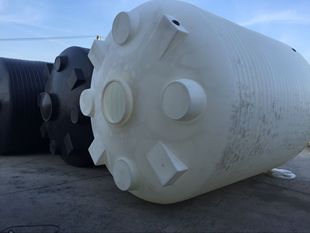 30吨 大型储水箱 厂家直销 蓄水罐 白色PE聚乙烯水桶 塑料罐