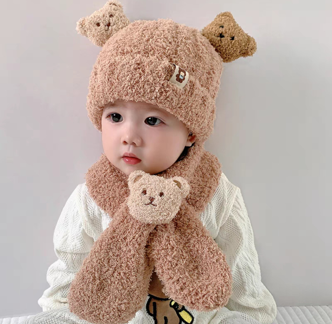 三折品牌清仓撤柜亲子装婴幼儿秋冬季婴儿帽可爱护耳围巾套装毛绒
