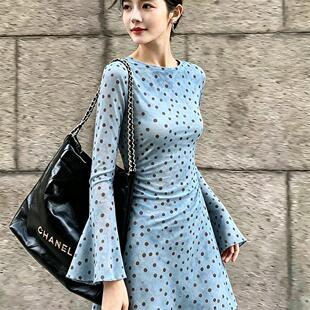 2026春款气质收腰波点连衣裙女喇叭袖修身显瘦短款百搭裙子女