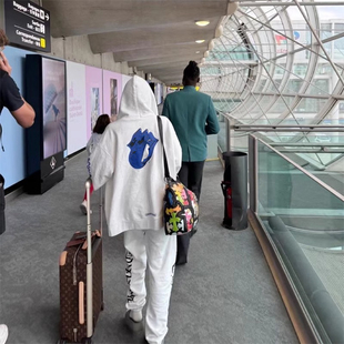 大舌头梵文印花情侣连帽卫衣女秋季新款韩版设计感休闲洋气外套潮