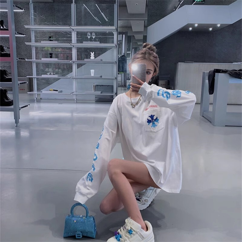 渐变十字架梵文撞色印花长袖T恤