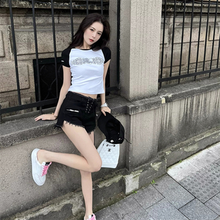小眾百搭外穿鄰家女孩短款 上衣潮 T恤女夏季 馬蹄梵文印花撞色短袖