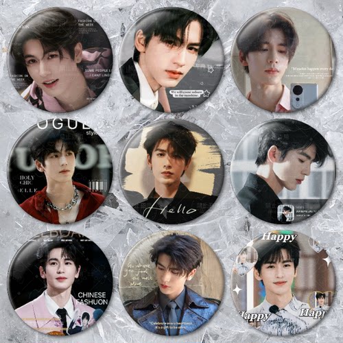 张凌赫周边吧唧自制原创徽章58mm痛包装饰书包挂件粉丝应援套装