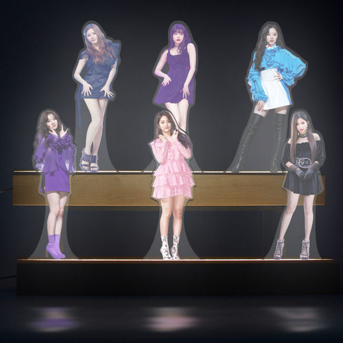 (G)I-DLE女孩子们全昭妍宋雨琦KPOP明星周边亚克力长条组合小夜灯