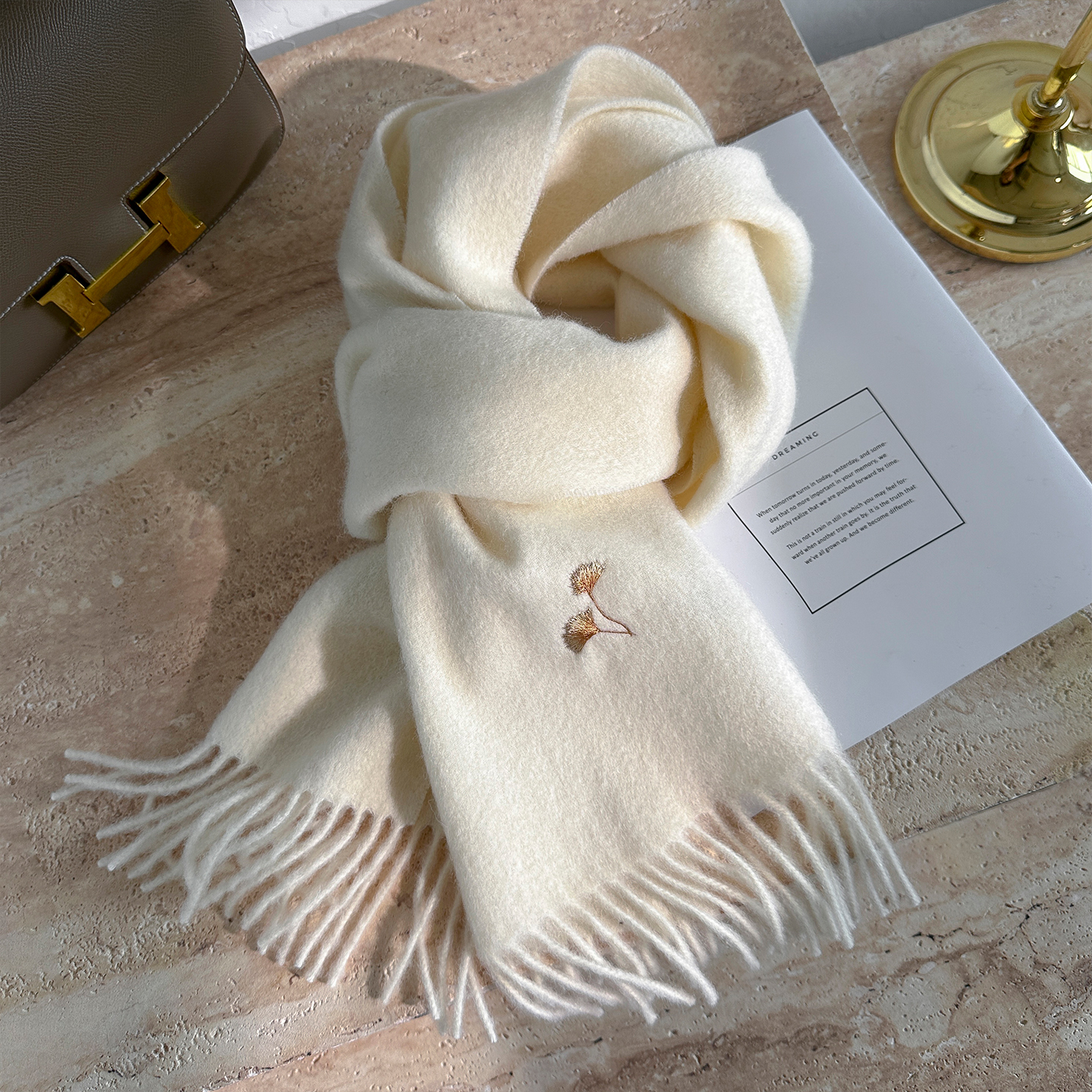 小银杏白色羊毛围巾羊绒感围脖