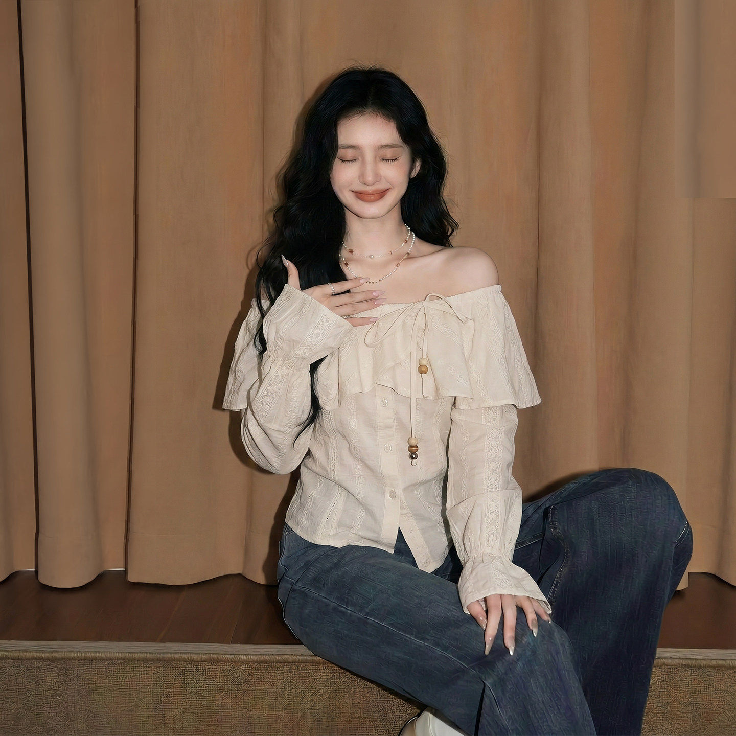 一字肩荷叶边衬衫女春季法式露肩娃娃衫韩系独特广东普宁长袖上衣