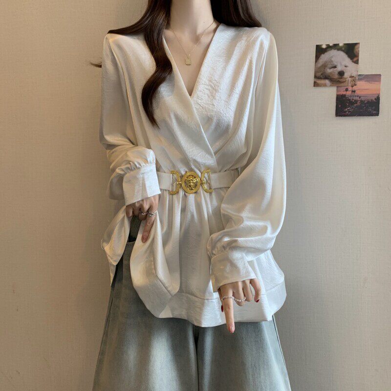 高级感缎面V领长袖衬衫女春秋2026大尺码胖mm中长版收腰遮肚子上
